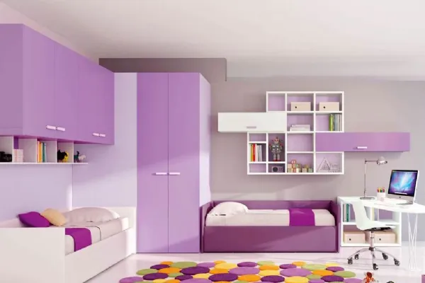 Cameretta a ponte con cabina in laccato opaco bianco lilla e violetto di Ferrimobili