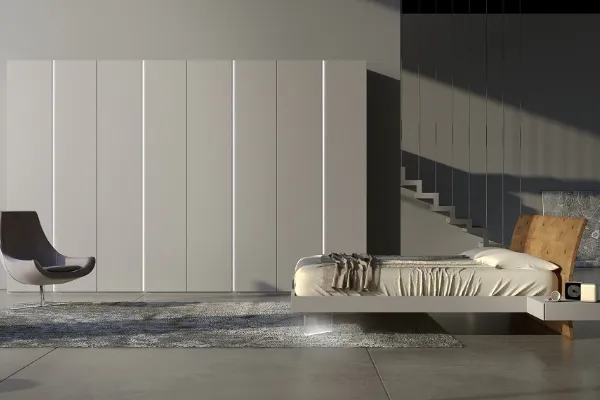 Letto con piedi in vetro, Comp 8 di Voltan