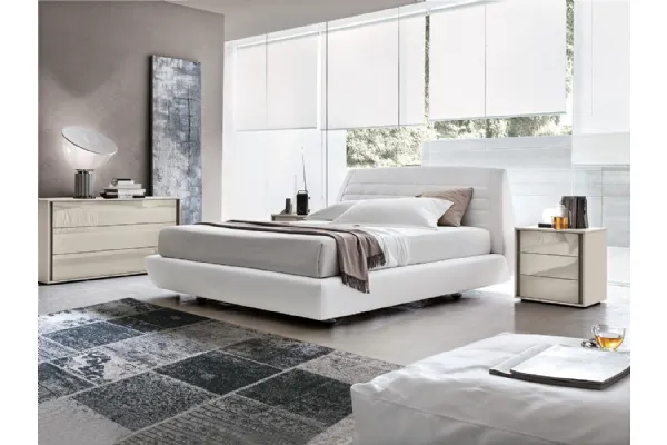 Letto imbottito Seville di Tomasella