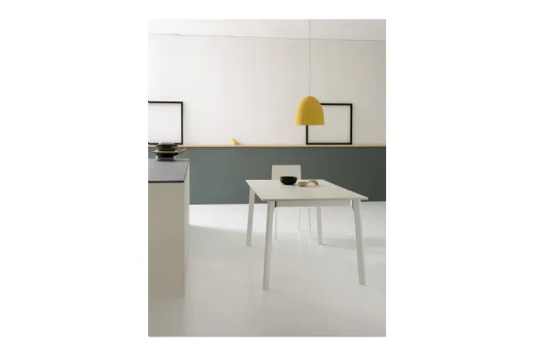 Tavolo in laminato allungabile Plutone di Pointhouse