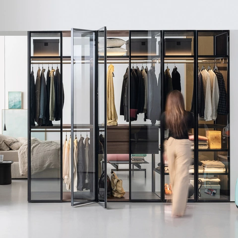 Armadio con ante in vetro Aria Telaio di Md House