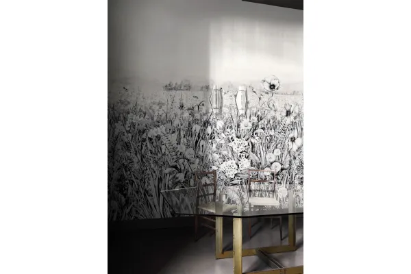 Carta da parati con fiori di campo con grafica in bianco e nero King Poppy di London Art