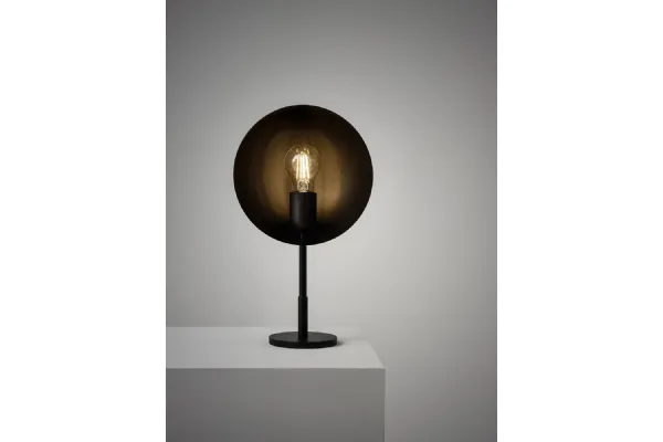 Lampada da tavolo ruotabile in metallo Charlotte Tavolo di Midj