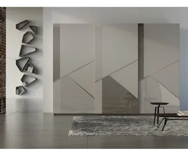 Armadio Comp 11 in laccato opaco con inserti in ceramica, vetro e bronzo graffiato di Voltan