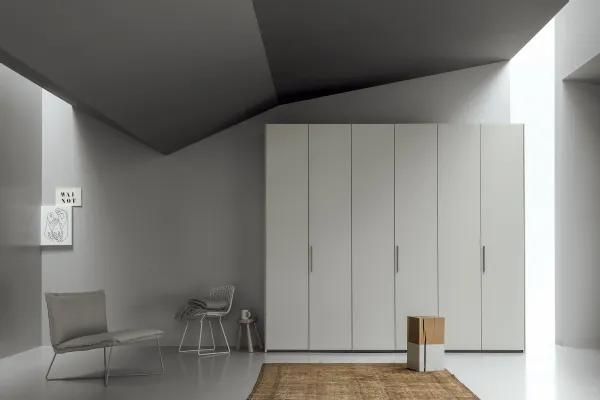 Armadio Liscia Battente a 6 ante in laccato bianco opaco di Md House