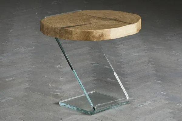 Comodino in rovere massello con basamento in vetro Leaf di Alta Corte