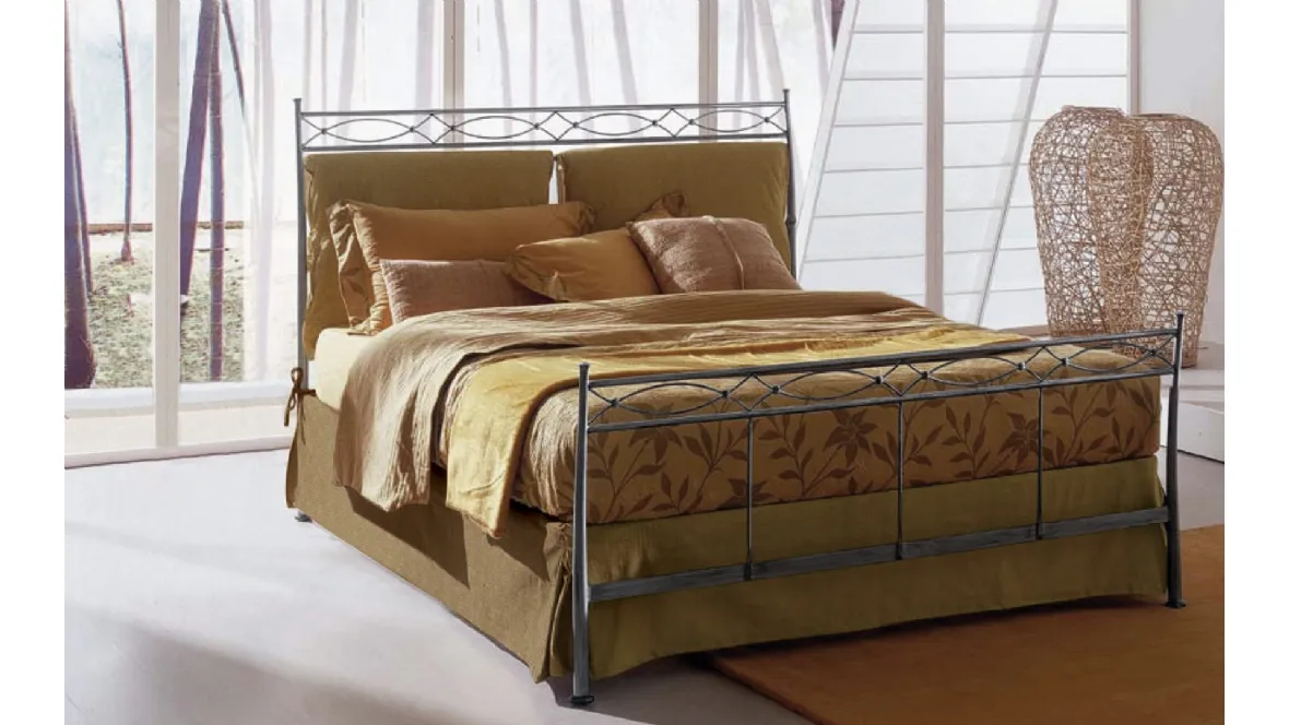 Letto matrimoniale in ferro battuto Eolo di Bontempi