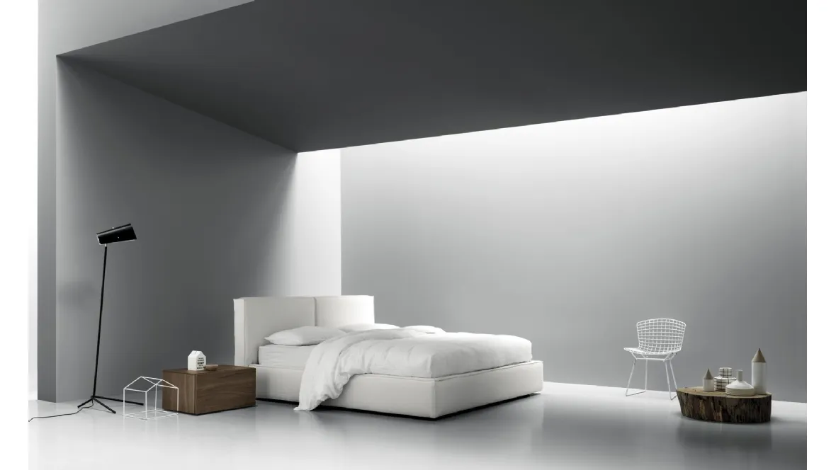 Letto imbottito con contenitore in tessuto chiaro Flex di Md House