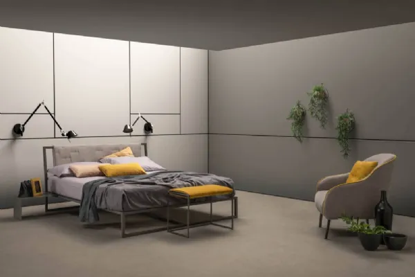 Letto con struttura in metallo Frame di Bside
