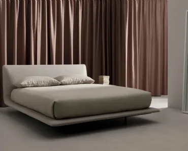 Letto in tessuto con testiera Legri di Md House