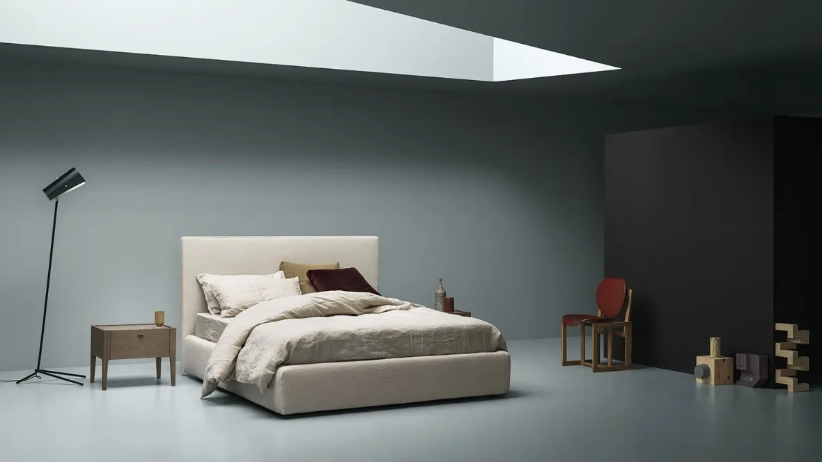 Letto con contenitore in tessuto imbottito Space di Md House
