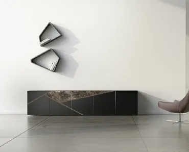 Madia Comp 17 in laccato opaco, ceramica e bronzo graffiato di Voltan