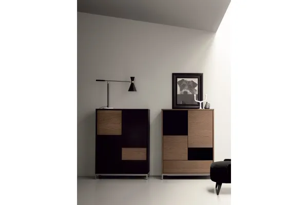 Madia Alta in legno di frassino e laccato opaco Magida 01 di Md House