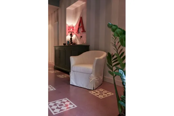 Poltroncina classica in tessuto Gressy di Excò