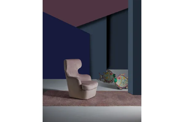 Poltroncina in microfibra con struttura di metallo Sissy di Excò