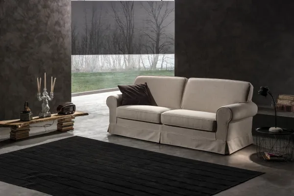 Divano in tessuto semplice ed elegante nella sua classicità Oliver di Excò