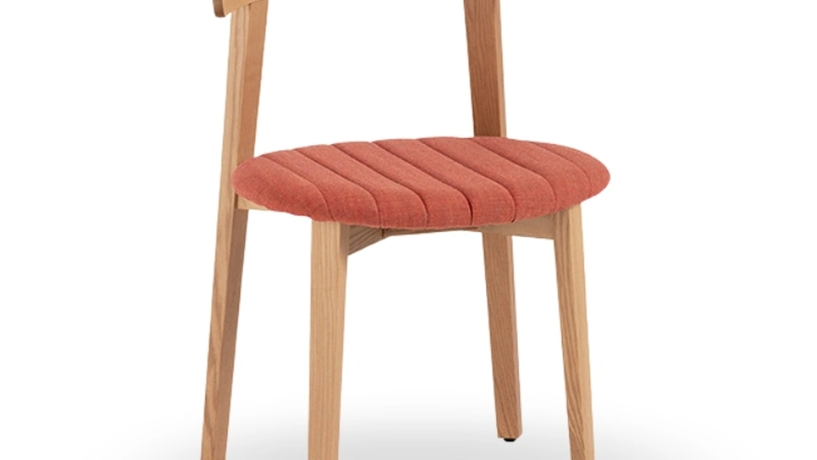 Sedia in legno Maya di Midj