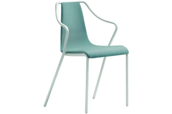 Sedia in tessuto con struttura in metallo con braccioli Ola P M TS di Midj