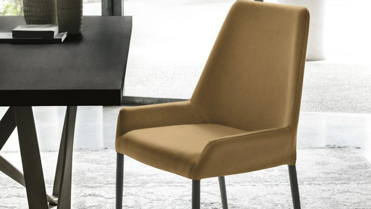 Sedia rivestita in ecopelle Havana di Sedit