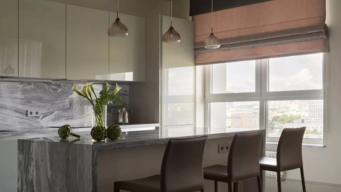 Sgabello in cuoio Nuvola di Midj