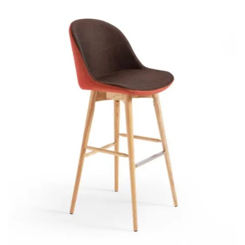 Sgabello in tessuto con struttura in legno Sonny LR TS di Midj
