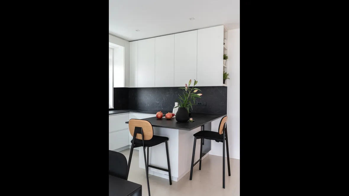 Sgabello con rivestimento in tessuto Tata6 di Pointhouse
