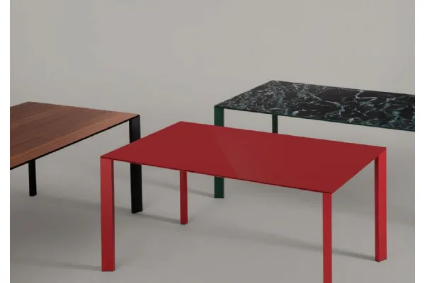 Tavolo rettangolare allungabile con struttura in metallo Akashi Midj