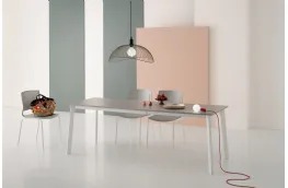 Tavolo Krono Piano Angoli 90 di Pointhouse