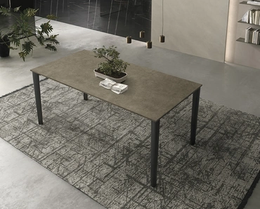 Tavolo fisso Yago in ceramica fokos terra di Sedit