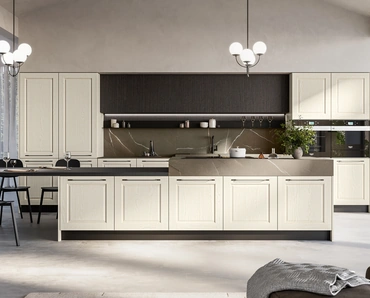 Cucina Classica in frassino bianco con isola Asolo di Arredo3