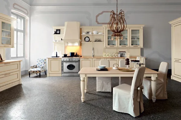Cucina Classica lineare Elite Aristocratic Charm in laccato opaco con top in marmo con bordo sagomato di Cesar