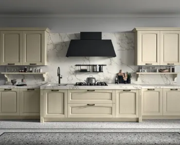 Cucina Classica lineare in legno di Frassino finitura decapè Avorio e top in Dekton effetto marmo Emma di Arredo3