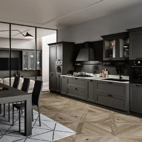 Cucina Classica con isola in laccato opaco con particolari in finitura argento spazzolato e top in marmo di Carrara grigio levigato Elite Tale of sense di Cesar