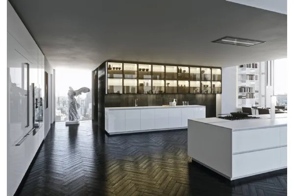 Cucina Design in laccato bianco puro lucido e top in agglomerato di quarzo bianco con isola Ak Project 10 di Arrital
