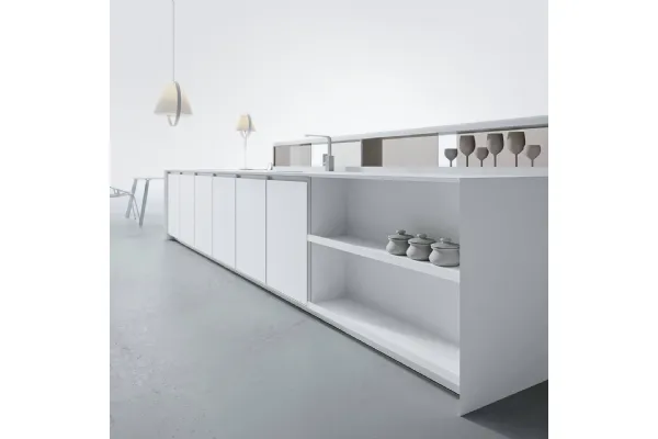 Cucina Design lineare in Corian glacier white AkB 08 02 di Arrital