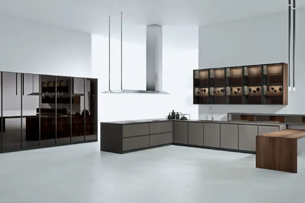 Cucina Design angolare in Fenix Bronzo con bancone in impiallacciato Noce Canaletto AkB 08 03 di Arrital
