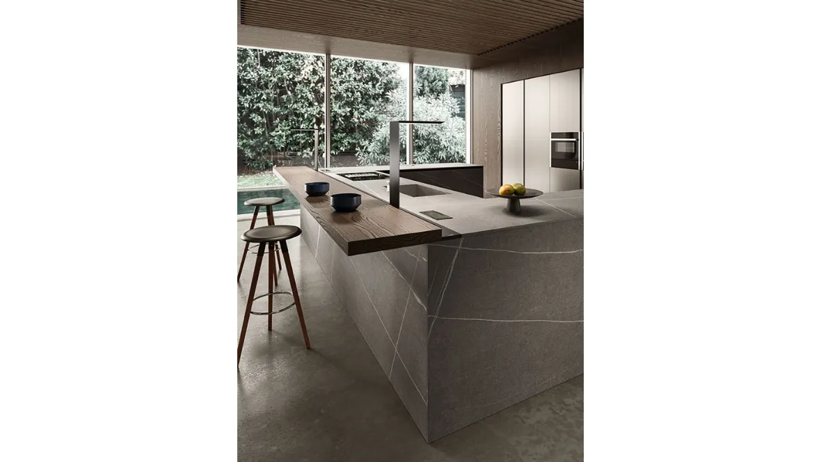 Cucina Design con isola a golfo Ak 04 02 di Arrital