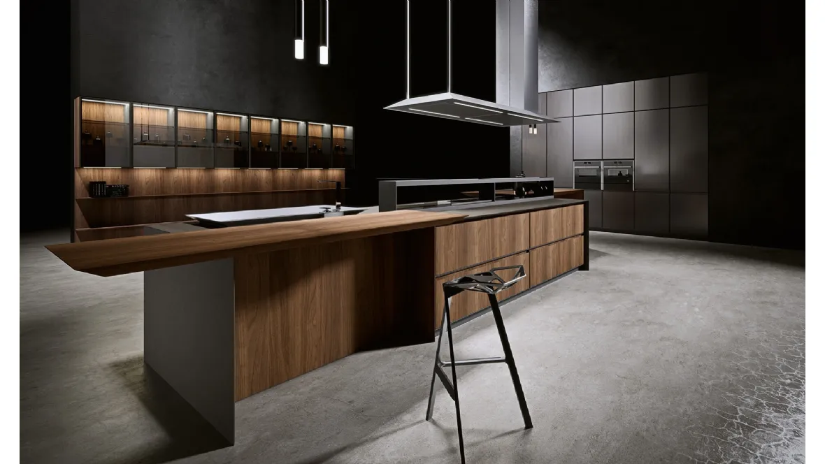 Cucina Design con isola in impiallacciato Noce Canaletto e laccato ossidato Piombo AkB 08 03 di Arrital