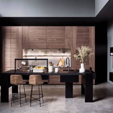 Cucina Design con isola Intarsio Time Bridge in noce di Cesar