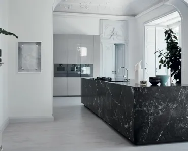 Cucina Design N_Elle Unexpected Contrast in marmo Grigio Carnico di Cesar