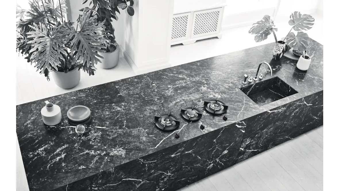 Cucina Design N_Elle Unexpected Contrast in marmo Grigio Carnico di Cesar