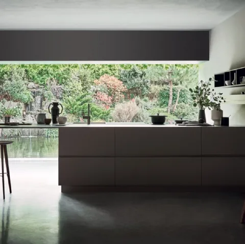 Cucina Design lineare con penisola N_Elle Outstanding Lightness in Fenix Pietra di Cesar