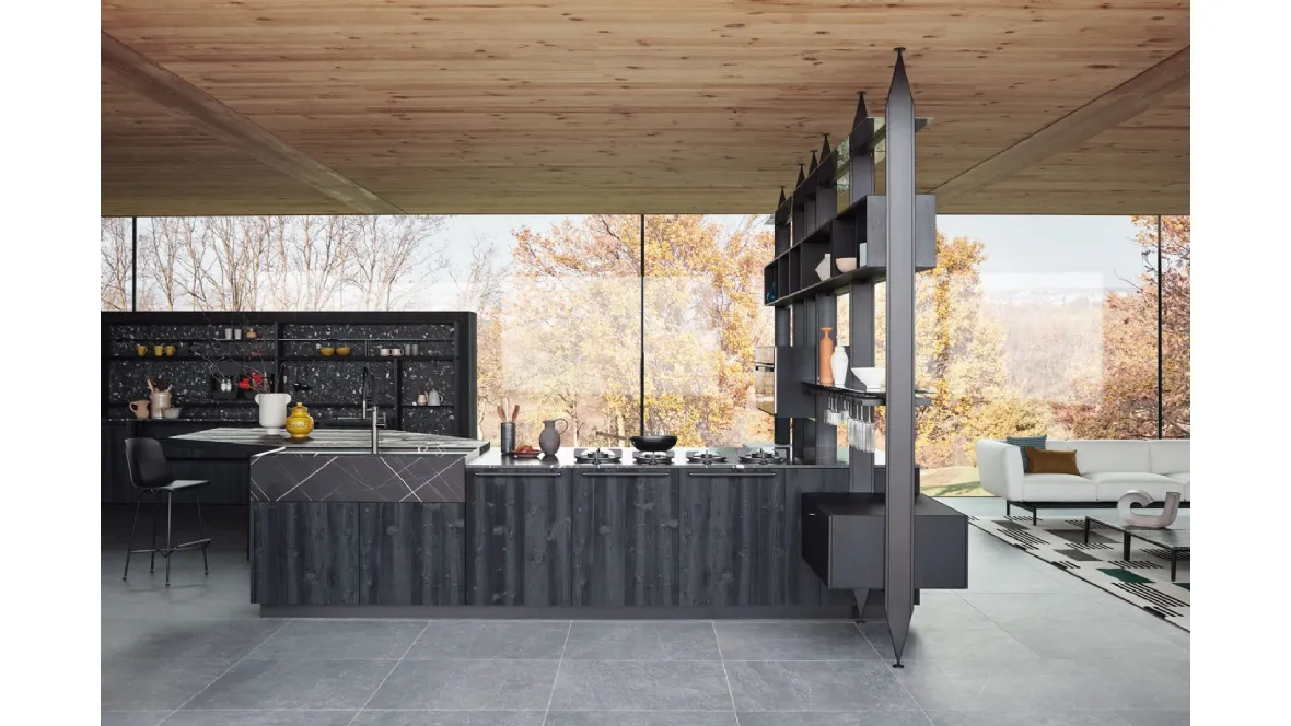 Cucina Moderna con penisola Maxima Natural Sharing in essenza anticata Tabià Nero e top in marmo di Cesar