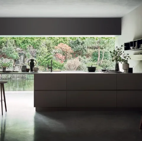 Cucina su misura lineare con penisola N_Elle Outstanding Lightness in laminato Fenix Pietra di Cesar