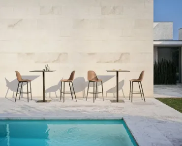 Tavolo con piano quadrato Alter alto Outdoor di Bontempi